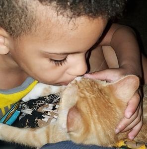 Meet your Posher, Lenita